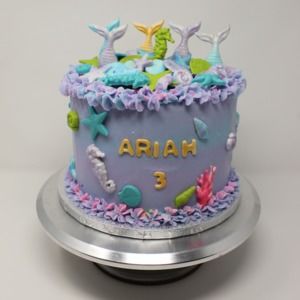 Meet your Posher, Latoya